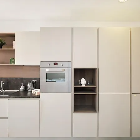 15 Minutes From The Vatican - Free Wi-fi & Netflix Apartment *