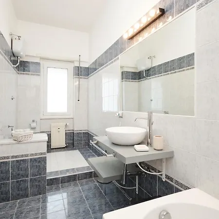 Apartment 15 Minutes From The Vatican - Free Wi-fi & Netflix *